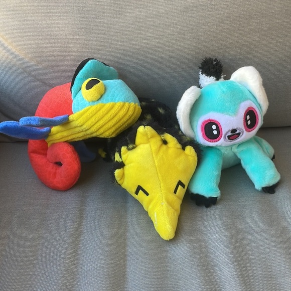 Bark Dog Madagascar Unleashed Bark Toys Poshmark